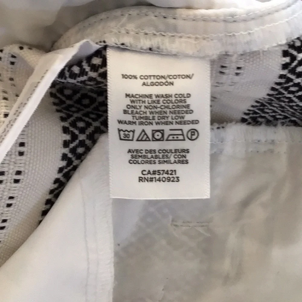 Ann Taylor LOFT The Riviera short diamond printed shorts - Picture 6 of 6